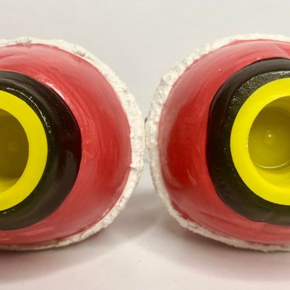 Santa Claus Christmas Salt and Pepper Shakers With Stoppers- Like New - Picture 4 of 4